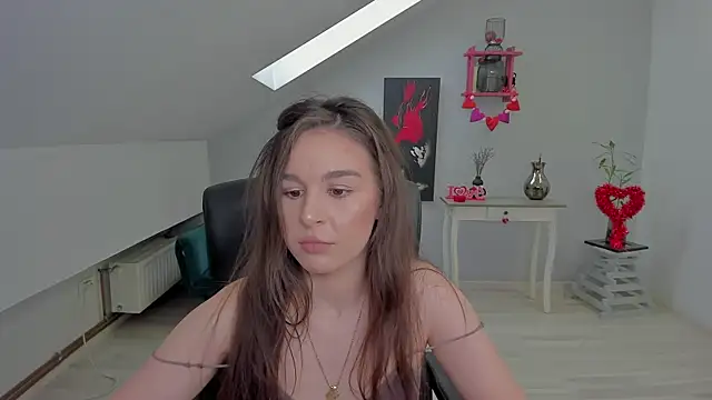 LouannaHart Live XXX Chat
