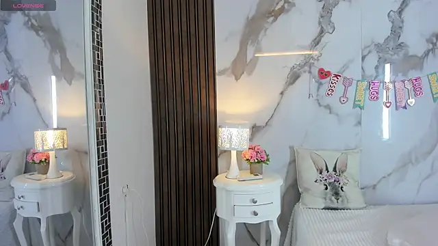 hannahill69のライブXXXチャット