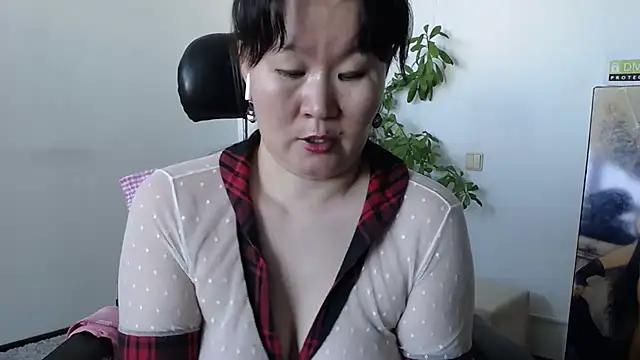 Akira_xx Adlı Modelin Canlı XXX Sohbeti