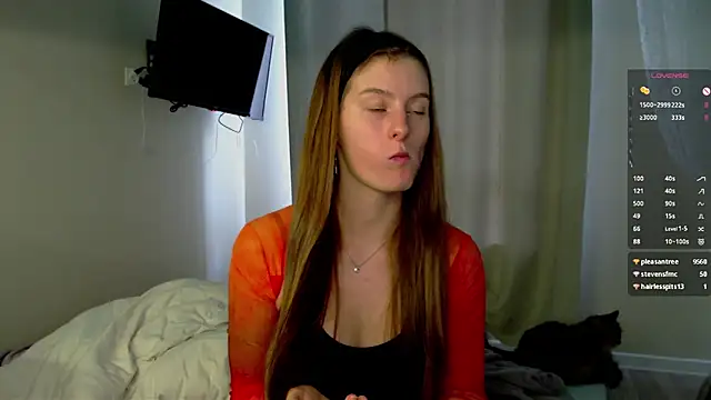 Chat XXX ao vivo de JalevaKitties2