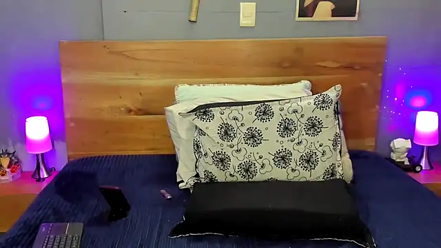 Pertunjukan Kamera Web Prometeo-grizzly