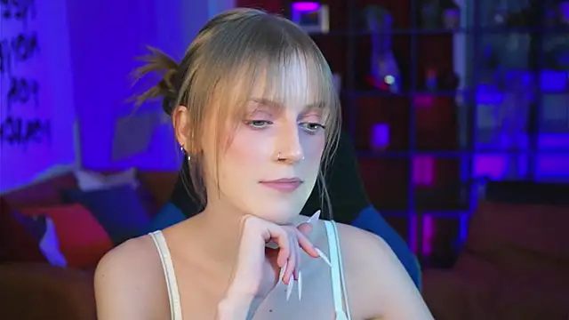 KiraMontoya Live XXX-Chat