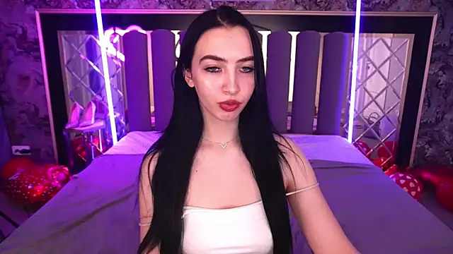 WildKittenX_のライブXXXチャット