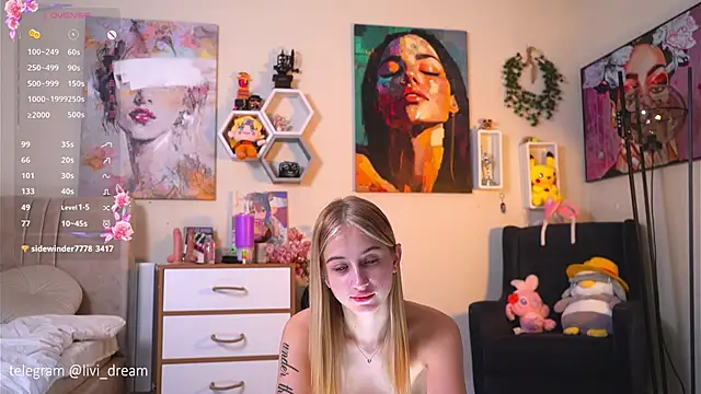 VernitaFiscalini's Live XXX Chat