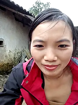 ngan-cute élő XXX-chatje