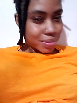 HONEYSWEETS_LIVE Chat XXX in diretta