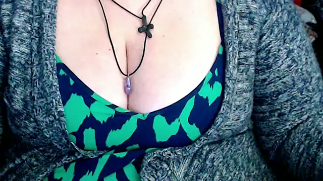 Онлайн чат XXX mayasmith