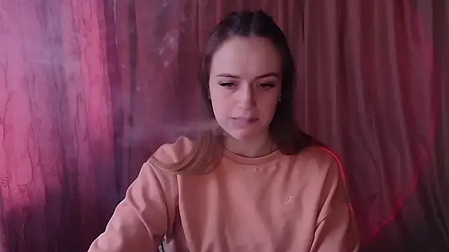 Illa_May Adlı Modelin Canlı XXX Sohbeti