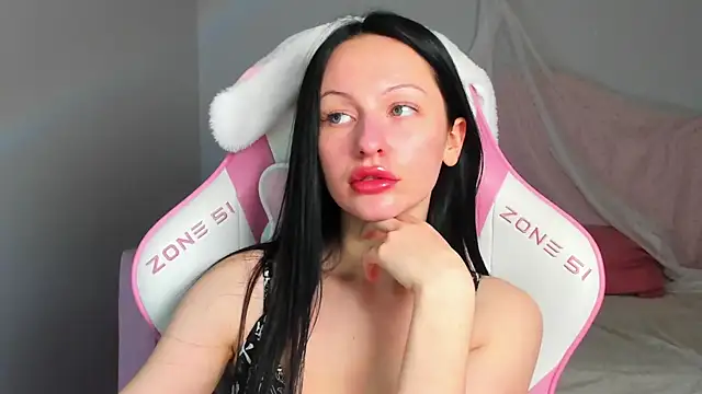 Chat XXX en directo de NaomiBlakes