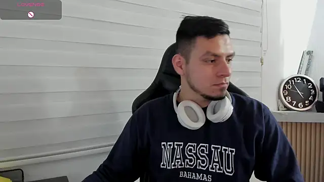 Show de Rick_Adams na webcam