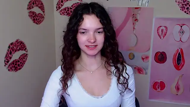 _SusieSu_ – Naživo XXX chat
