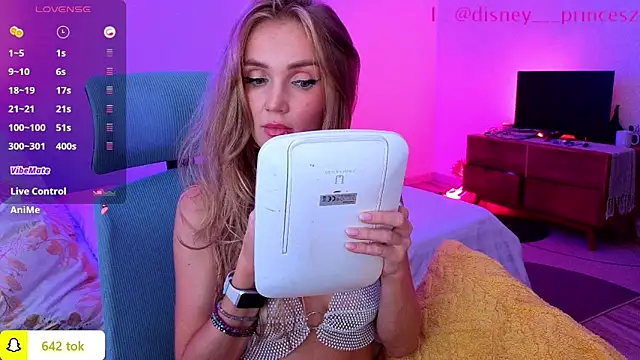 PrincessVSのライブXXXチャット