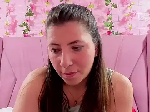 EmberCooper_'s Live XXX Chat