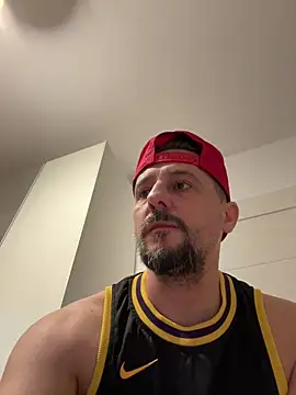 InsaneMattt 即時 XXX 聊天