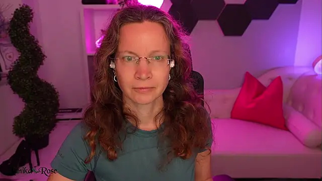 AnnikaRose Live XXX-Chat