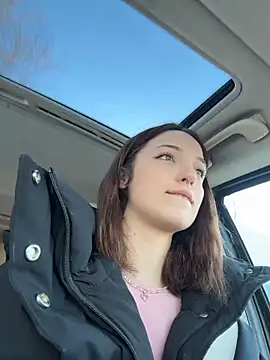 DollyTall: απευθείας συνομιλία ΧΧΧ