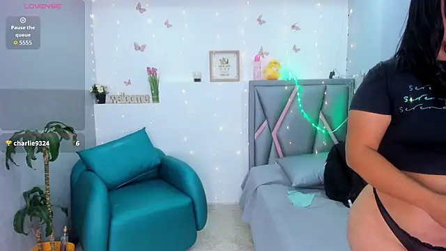 Sembang XXX Secara Langsung aurora_tziu