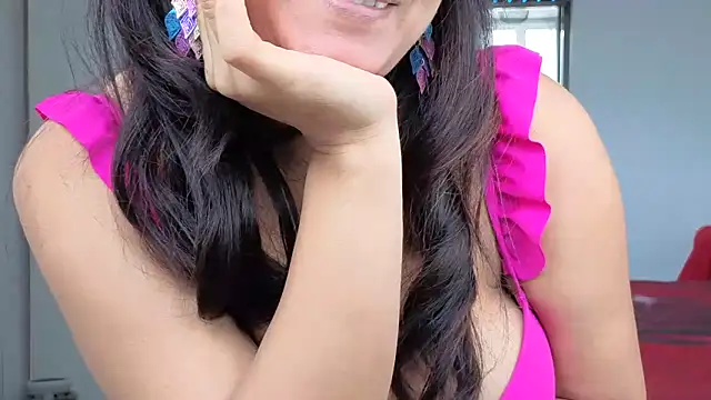 دردشة HotSpicyGujju الجنسية المباشرة