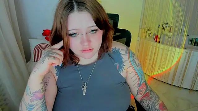 MoonLghten Live XXX chat