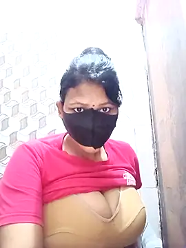 varnikan Live XXX chat