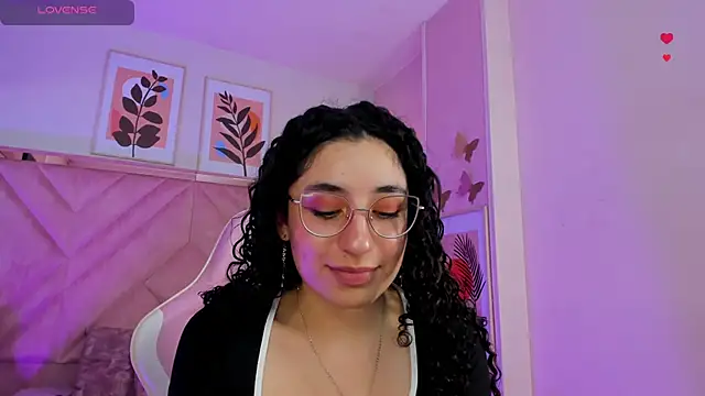 DemiJones_のライブXXXチャット