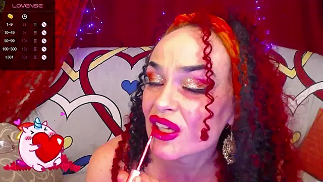 hotzlata élő XXX-chatje