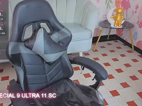 Paris09_v_ Live XXX-Chat