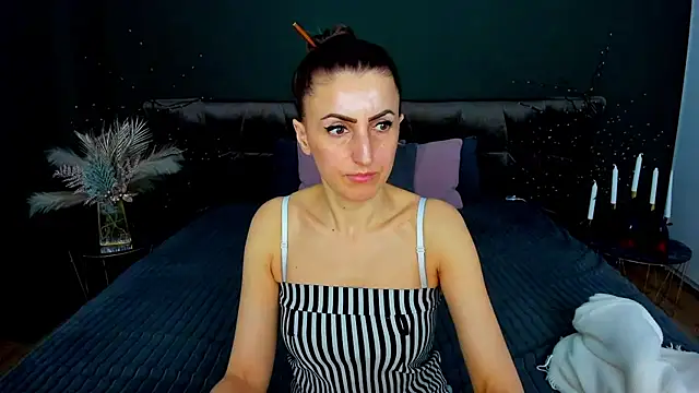 Rebecca_Diamond লাইভ XXX চ্যাট