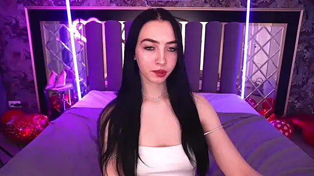 XXX chat uživo modela WildKittenX_