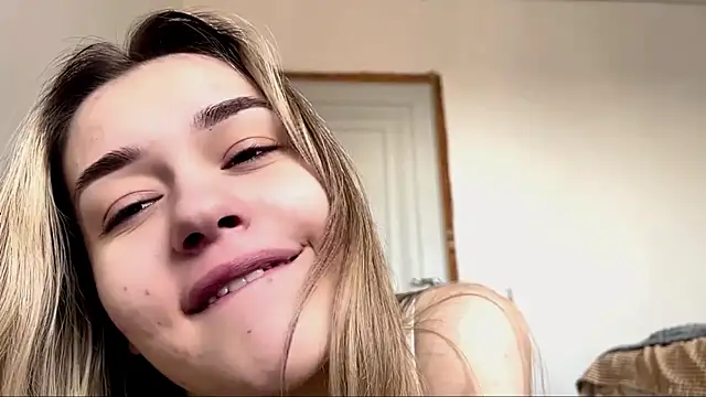 Živý XXX chat Little_ines