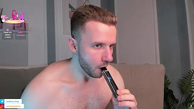 Chat XXX ao vivo de EnriqueBarberry