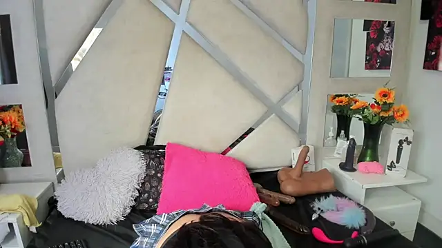 Prety_Nany élő XXX-chatje