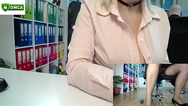 secret-office webcam show