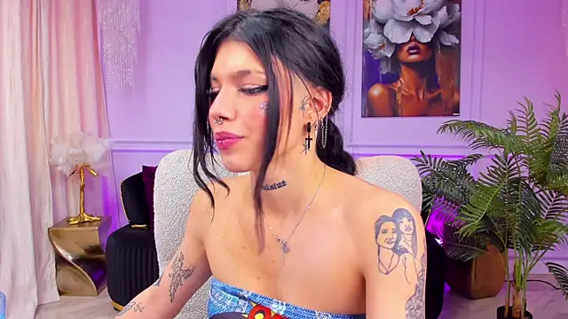 YasminWild's Live XXX Chat