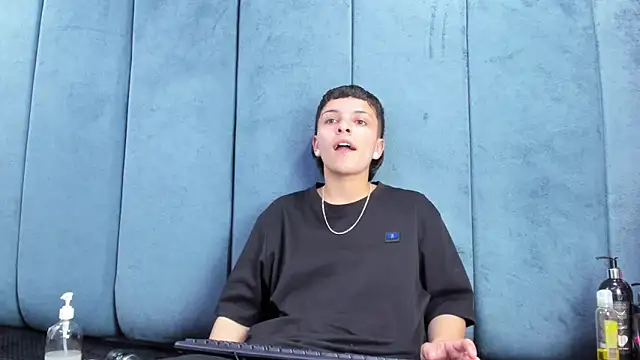 Megan_Thompson_ 现场XXX聊天