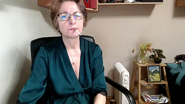 katemodel: онлайн-секс-чат