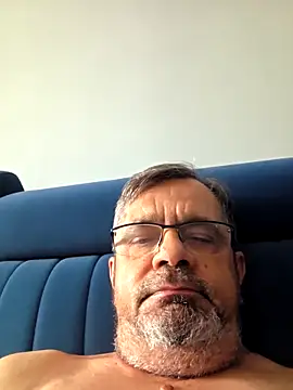 Axer1960 现场XXX聊天