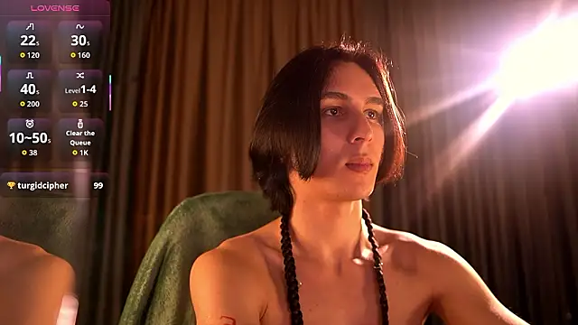 CleoStringer 现场XXX聊天