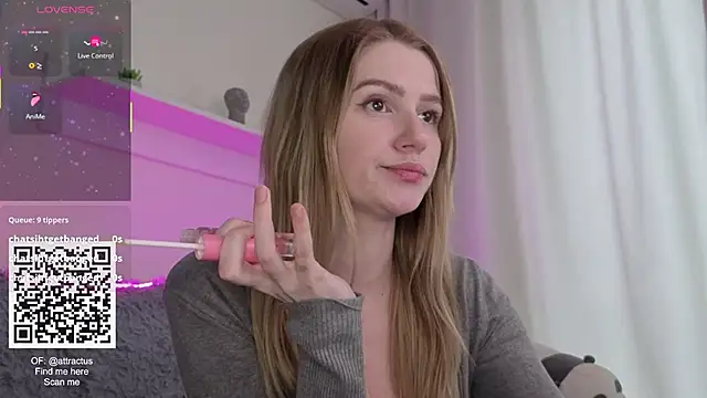 Show de TinaAngel na webcam