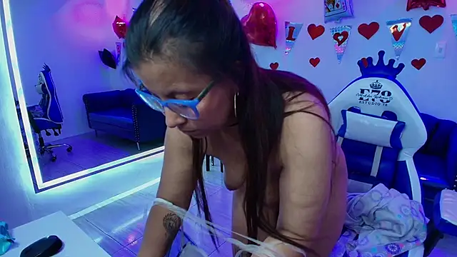 Amber__rouge Obrolan Langsung XXX