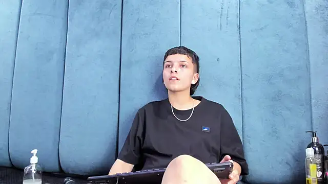 Megan_Thompson_ 现场XXX聊天