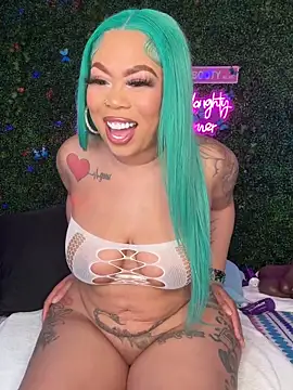 RenaThickAssのライブXXXチャット