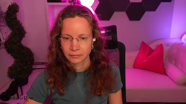 Czat XXX na żywo – AnnikaRose