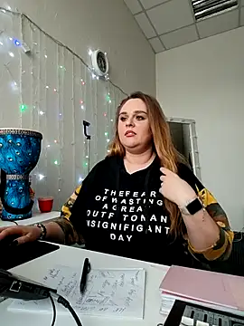 Živý XXX chat Juicy_PeachLux