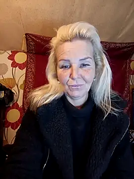 XXX chat uživo modela CassandraSandra44