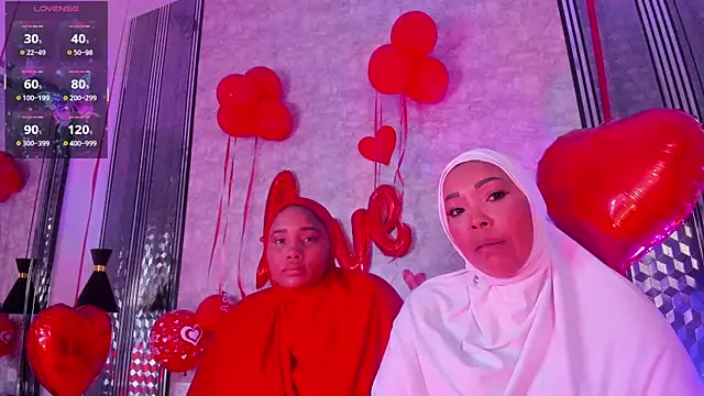 Helen_Camila Live XXX-chat