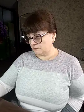 BrandiOhNight élő XXX-chatje