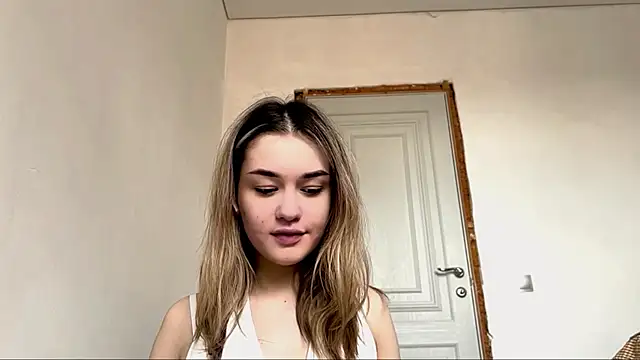 Little_ines 现场XXX聊天