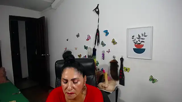 แชท XXX สดของ mature_bigboobs10