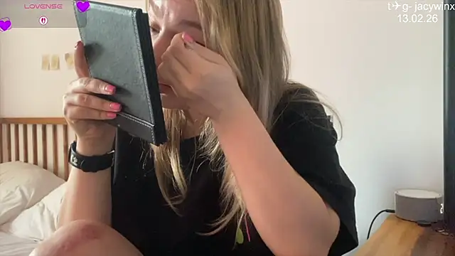 Онлайн чат XXX JacyWinslat